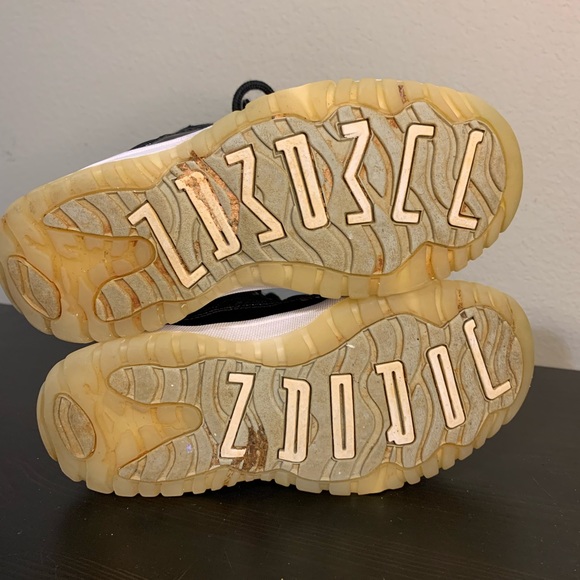 Nike Air Jordan 11 Retro Jubilee 25th Anniversary 378039-011 - Kids size 12C - Picture 8 of 9